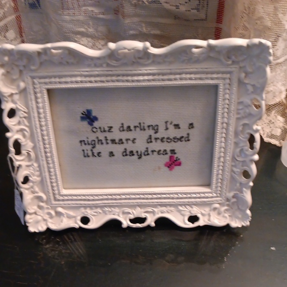 TAYLOR SWIFT Elegant White Ornate Picture Frame.